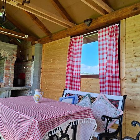 Kuca Za Odmor Roby Apartment Saborsko Bagian luar foto