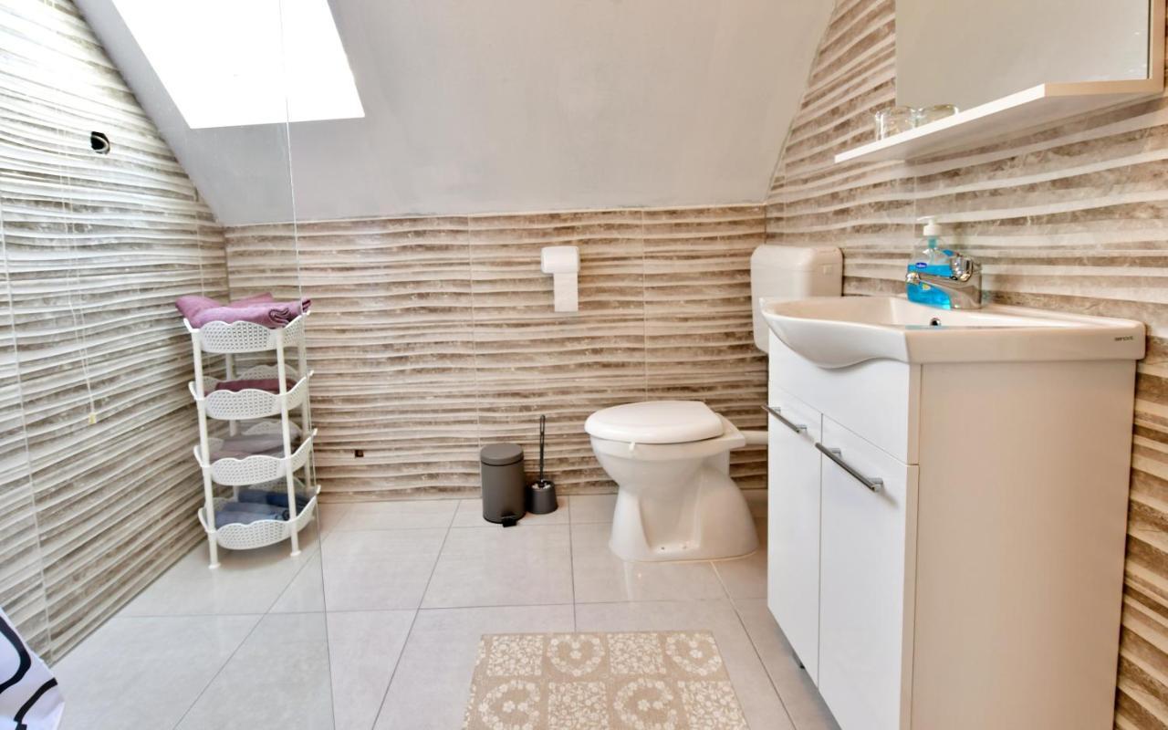 Kuca Za Odmor Roby Apartment Saborsko Bagian luar foto